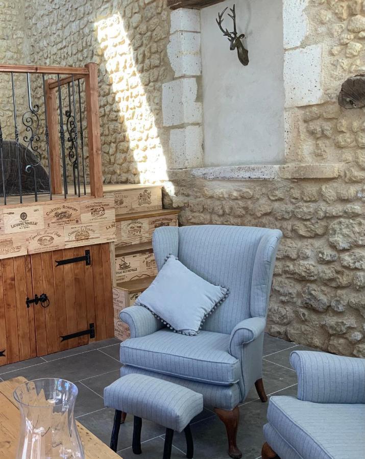 Les Ombrieres Bed & Breakfast Porcheresse Luaran gambar