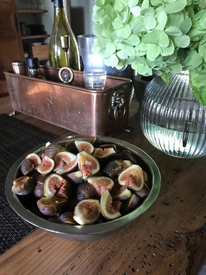 Les Ombrieres Bed & Breakfast Porcheresse Luaran gambar