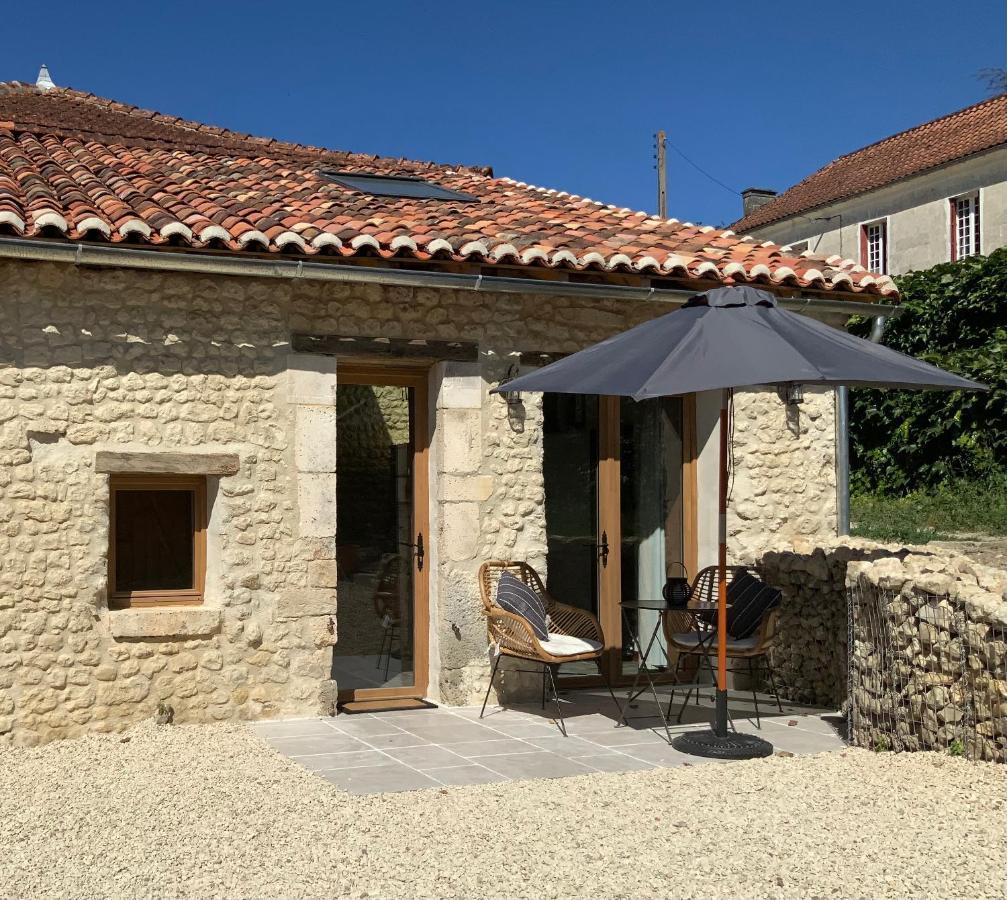 Les Ombrieres Bed & Breakfast Porcheresse Luaran gambar