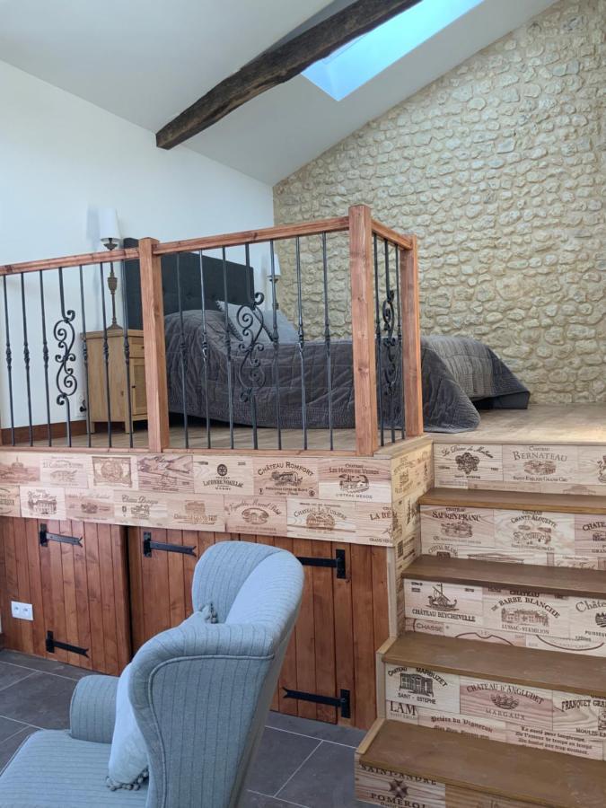 Les Ombrieres Bed & Breakfast Porcheresse Luaran gambar